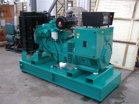 遂平200kw康明斯柴油发电机组图片 遂平200kw康明斯柴油发电机组图片